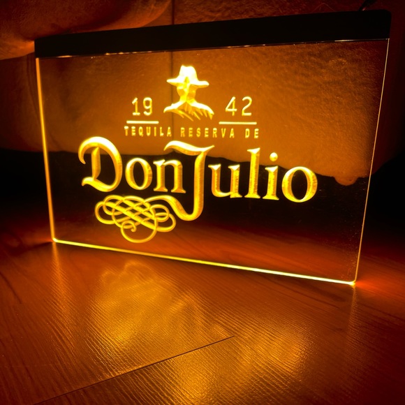 DON JULIO LED NEON GOLD LIGHT SIGN 8x12 - Picture 2 of 3